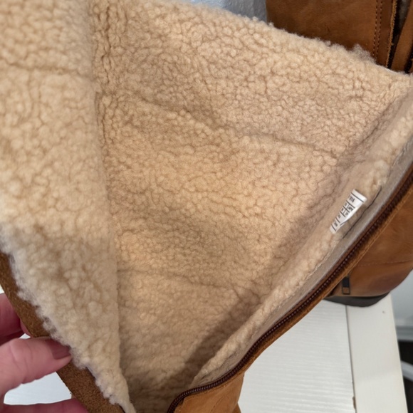 UGG Australia Broome Il Leather and Shearling Riding Boots - Picture 13 of 16